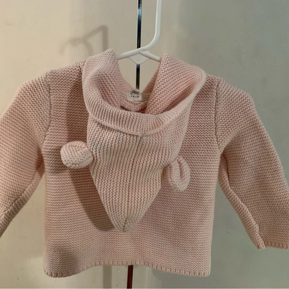 Baby gap knit crochet pink sweater bear ears buttons pockets 6-12 months